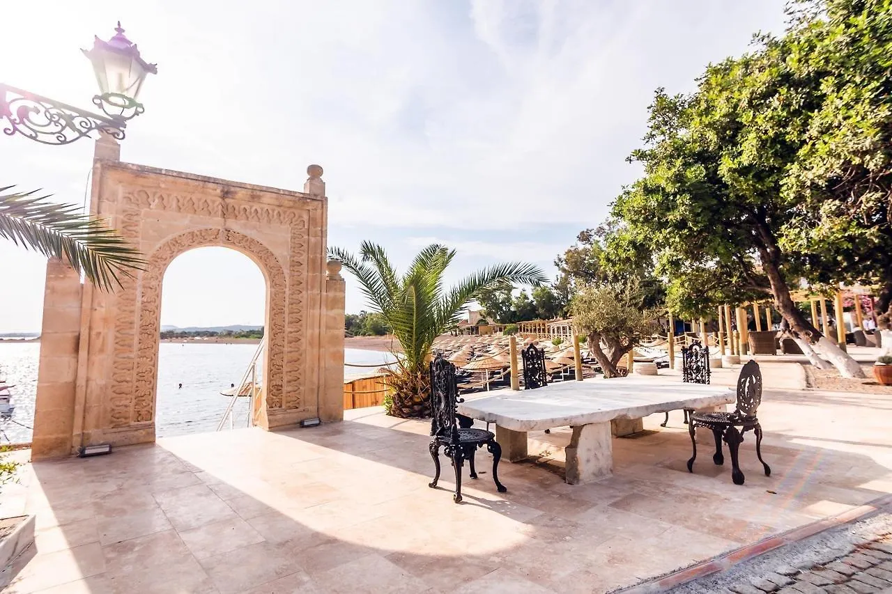 Perili Bay Resort Hotel Emecik 3*,  Turquie
