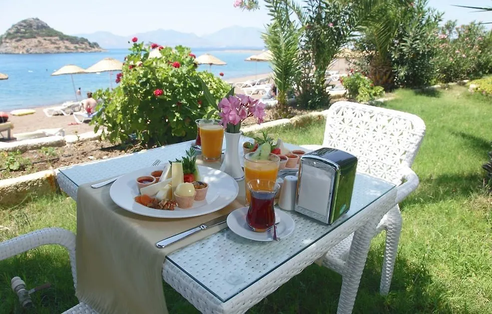 Perili Bay Resort Hotel Emecik